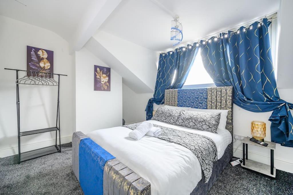 -16Pt- For Your Relaxed & Cosy Stay & Free Parking Лидс Экстерьер фото